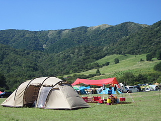 キャンプ　高原サイト
